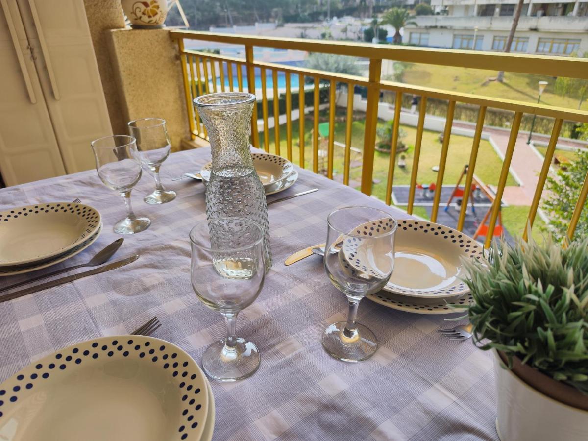 Luminoso Apartamento En Salou Con Terraza Y Parque Infantil Ideal Familias المظهر الخارجي الصورة